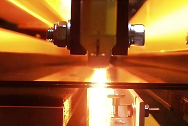 Infrared lamp for glass tube annealing